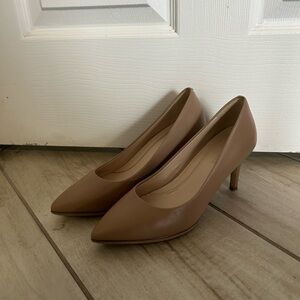 Beige/Tan Heels